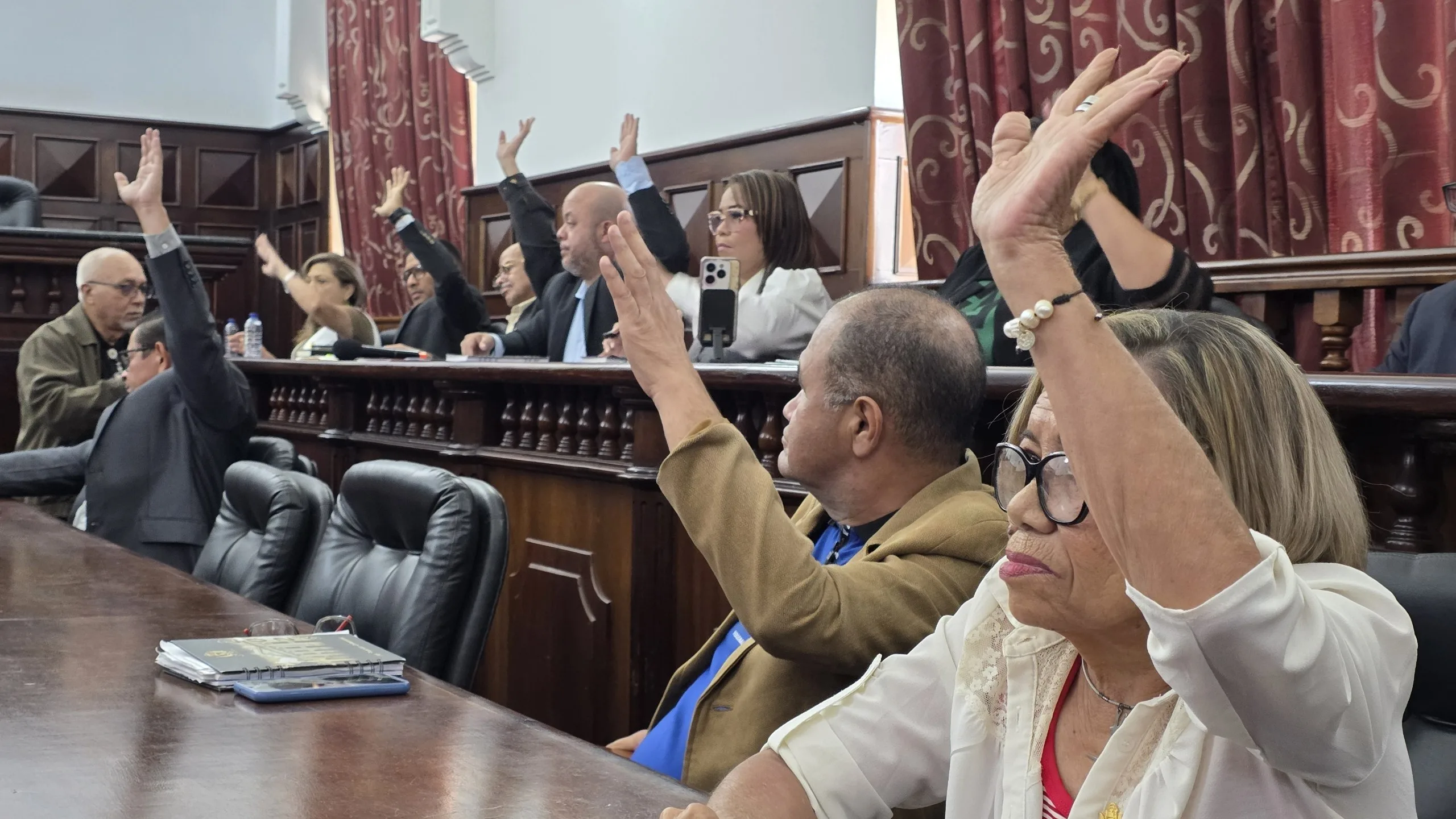En mayoria unánime legisladores rechazan medidas coercitivas