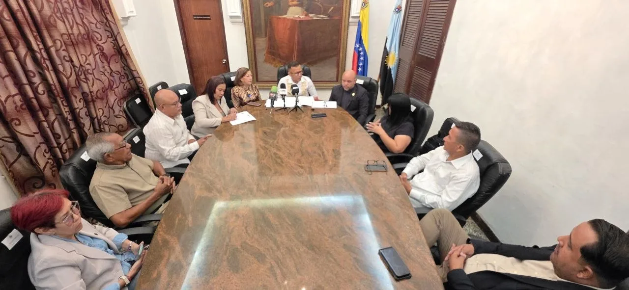 Instalación del jurado para el Premio legislativo de Periodismo 2026 Antonio Núñez Rovira en el CLEZ Zulia. Etiquetas (Tags): CLEZ, Premio de Periodismo, Periodistas zulianos, M