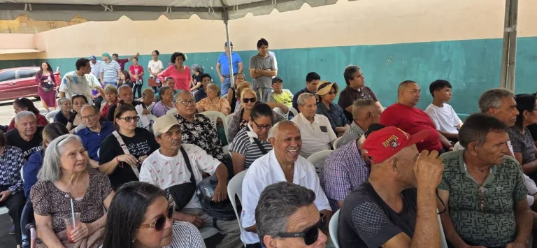 Entregan ayuda alimentaria para el beneficio de la familia legislativa